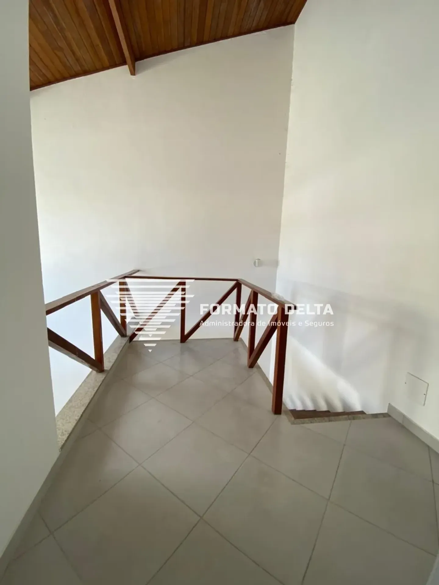Casa com 3 quartos e 4 banheiros em condomínio fechado — photo 20