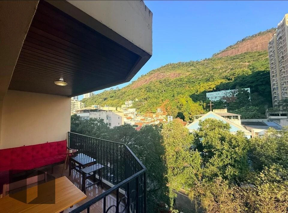 Mountain view in a 2-bedroom apartment, 62 m² — photo 15