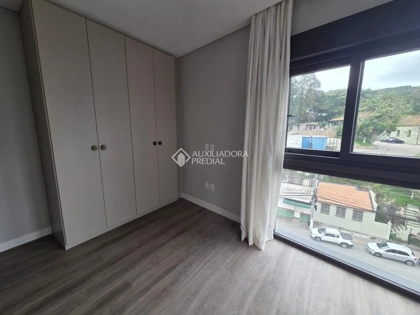 One-bedroom apartment with a home office — photo 8