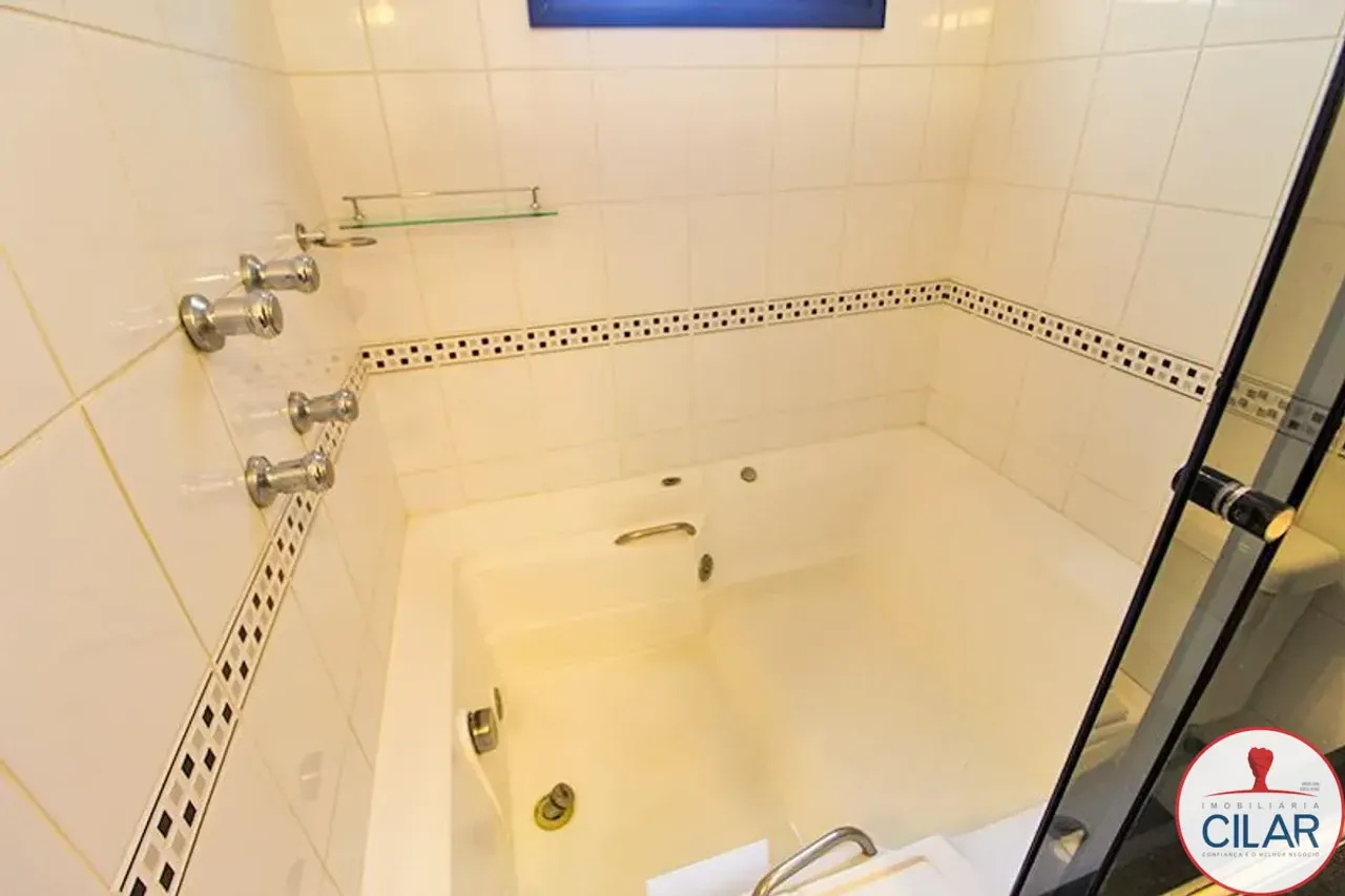 Unfurnished 2-bedroom apartment with 135.20 m² — photo 8