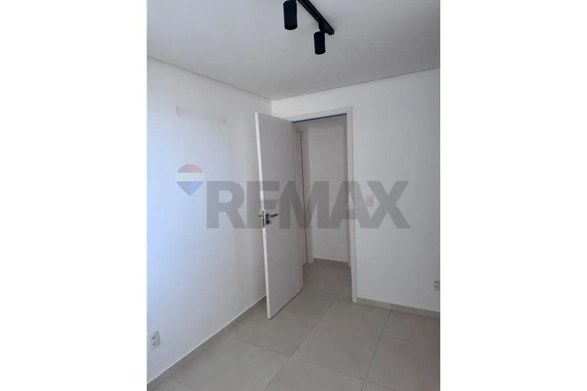 Квартира 92 м² с 3 спальнями и 2 парковочными местами — photo 15