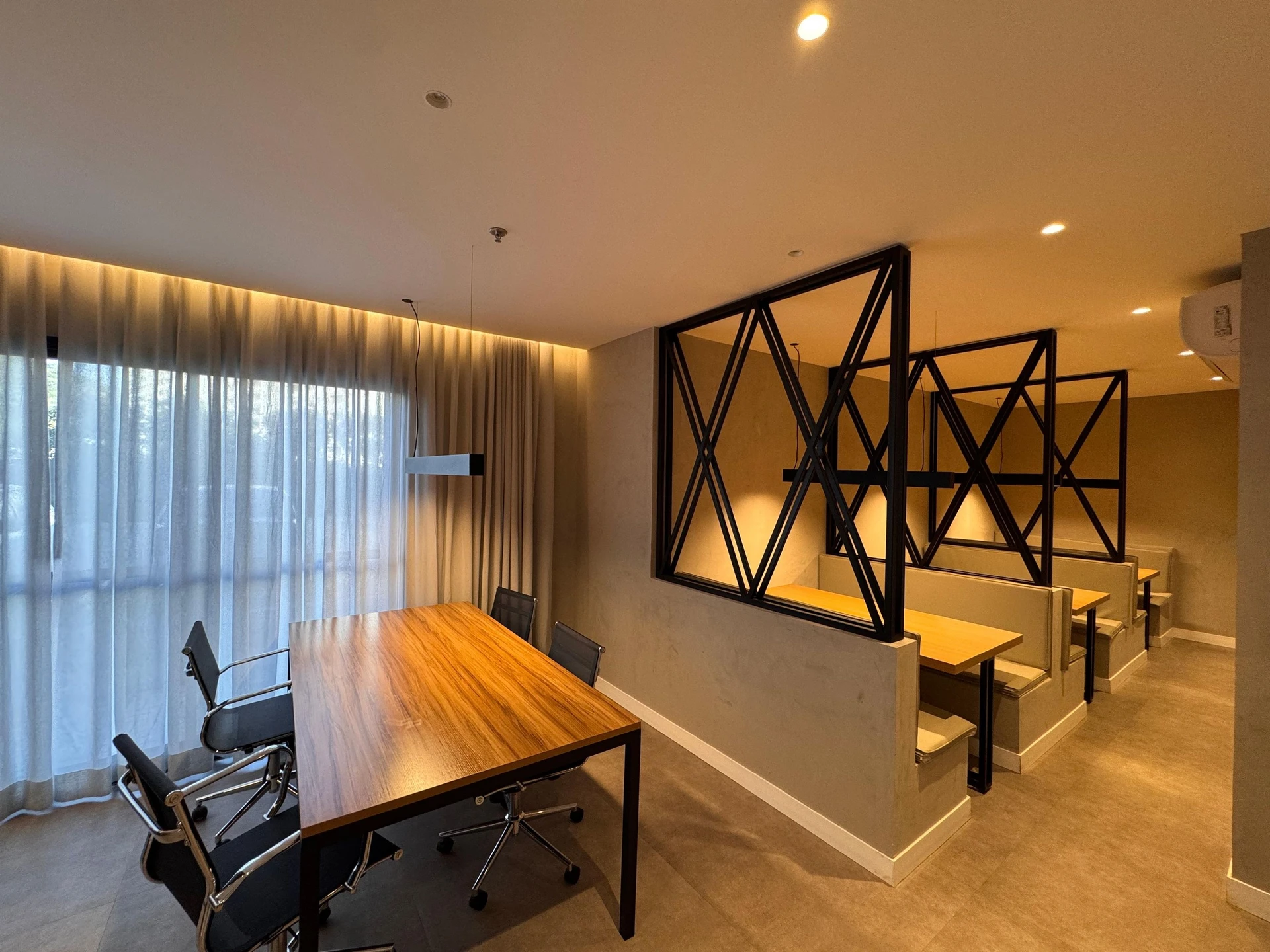 Apartamento amueblado de 3 dormitorios con balcón — photo 68