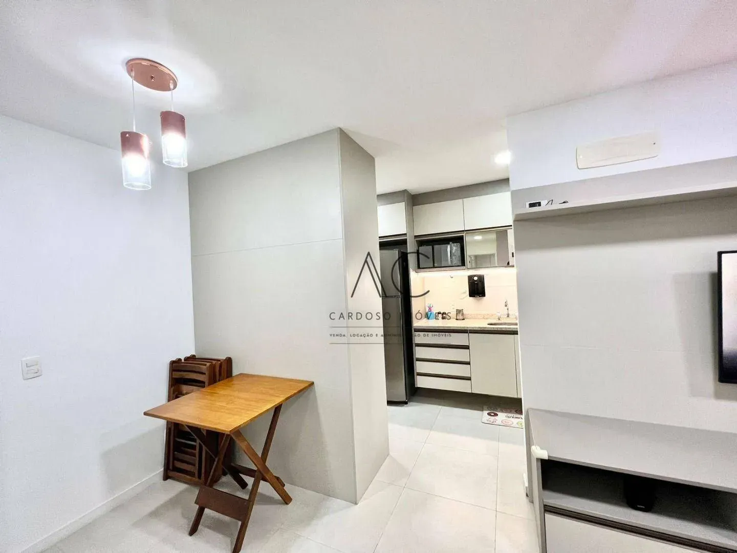 Furnished 2-bedroom apartment with en-suite — photo 17