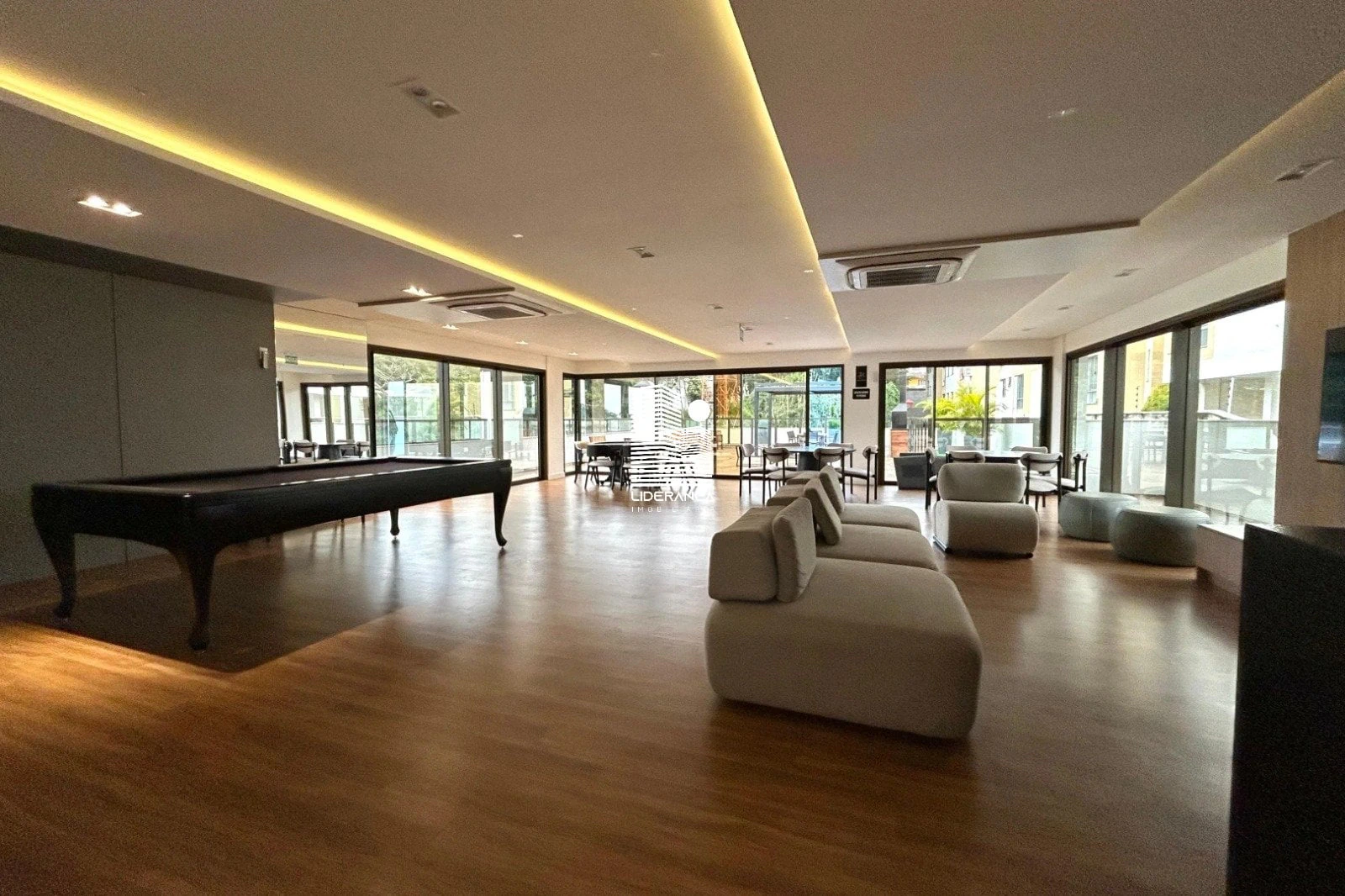 Furnished apartment, 64 m², with a home office — photo 21