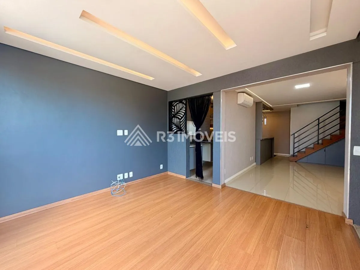 Floor-to-ceiling windows in a 3-bedroom apartment, 160 m² — photo 39