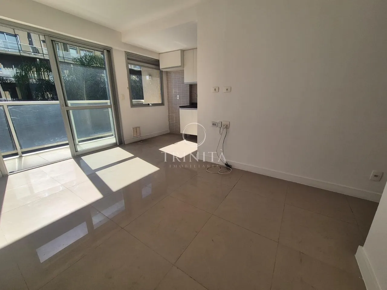 2-bedroom 2-bath apartment with open-plan kitchen and balcony — photo 2