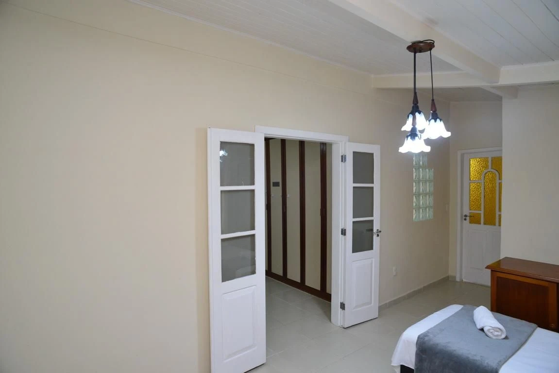 5-bedroom house with a washing machine — photo 27