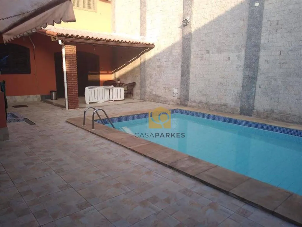 Casa mobiliada com varanda, 3 dormitórios e 290 m² — photo 11