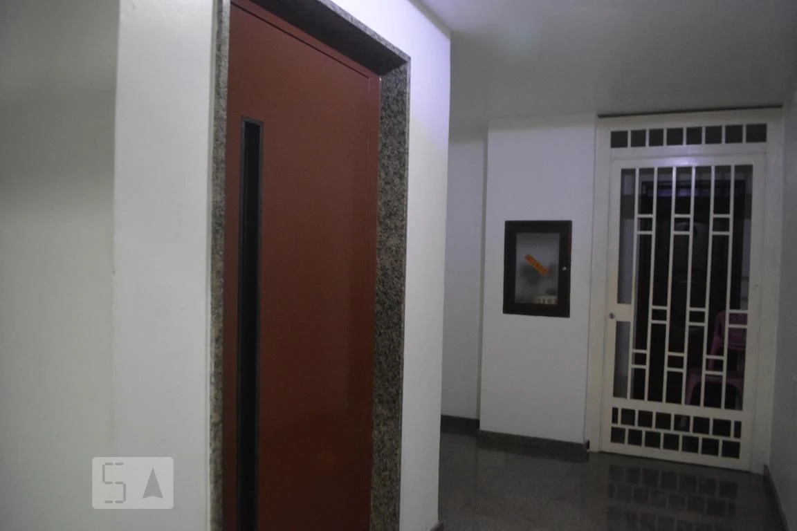 Apartamento mobiliado com 3 quartos e varanda com churrasqueira — photo 59