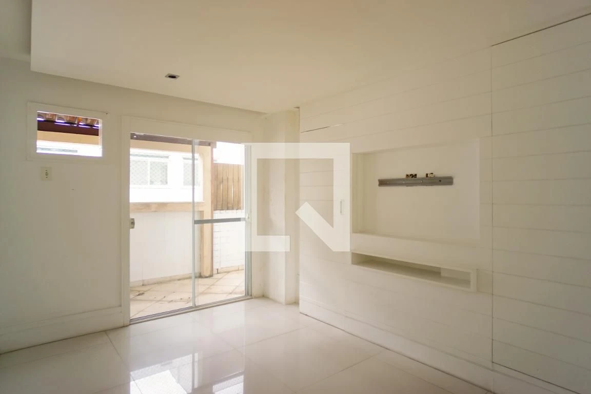 Apartment with 2 bedrooms and 3 bathrooms pets allowed — photo 26