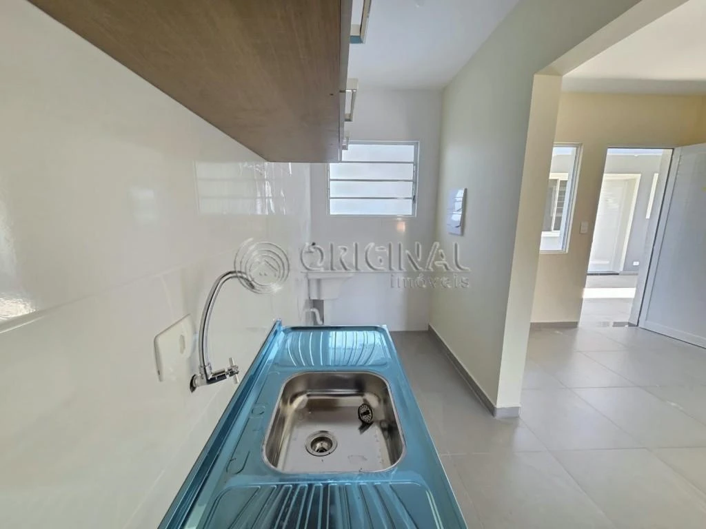 Departamento con balcón cerrado con vidrio en Curitiba — photo 3