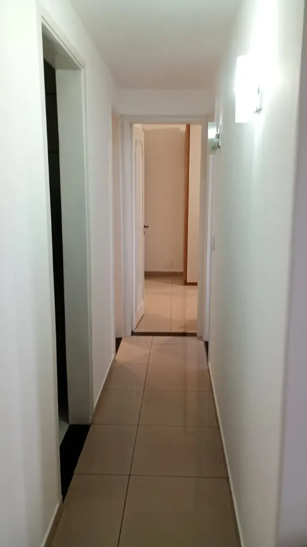 2-bedroom apartment with a washing machine — photo 18