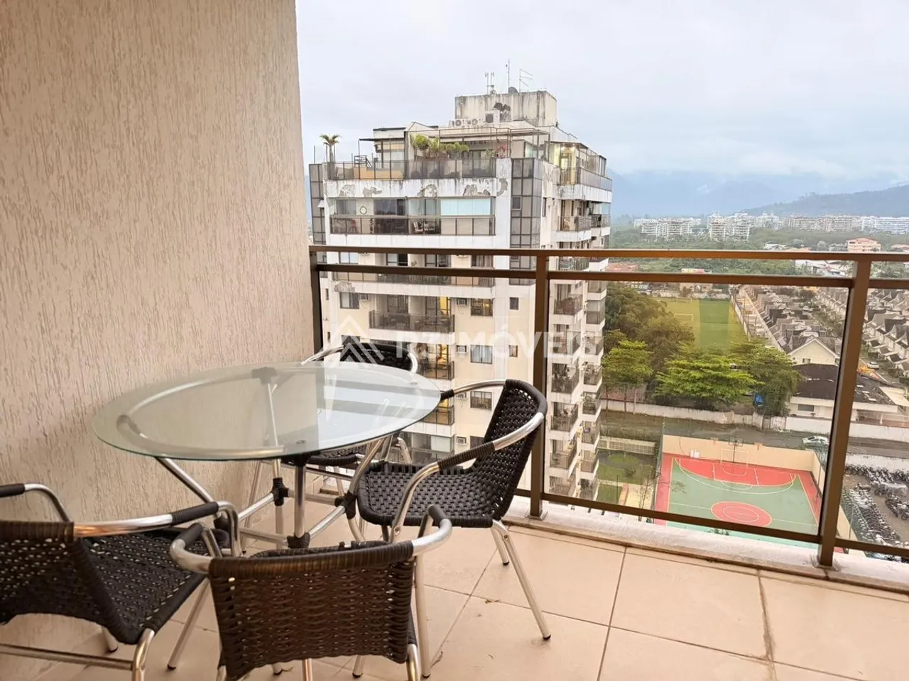 Apartamento mobiliado com 1 quarto e 2 banheiros — photo 12