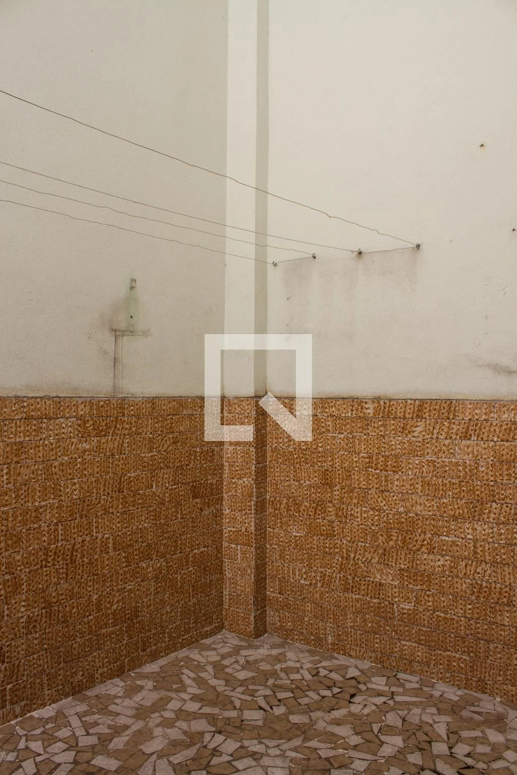 3-bedroom apartment with balcony and private outdoor space — photo 18