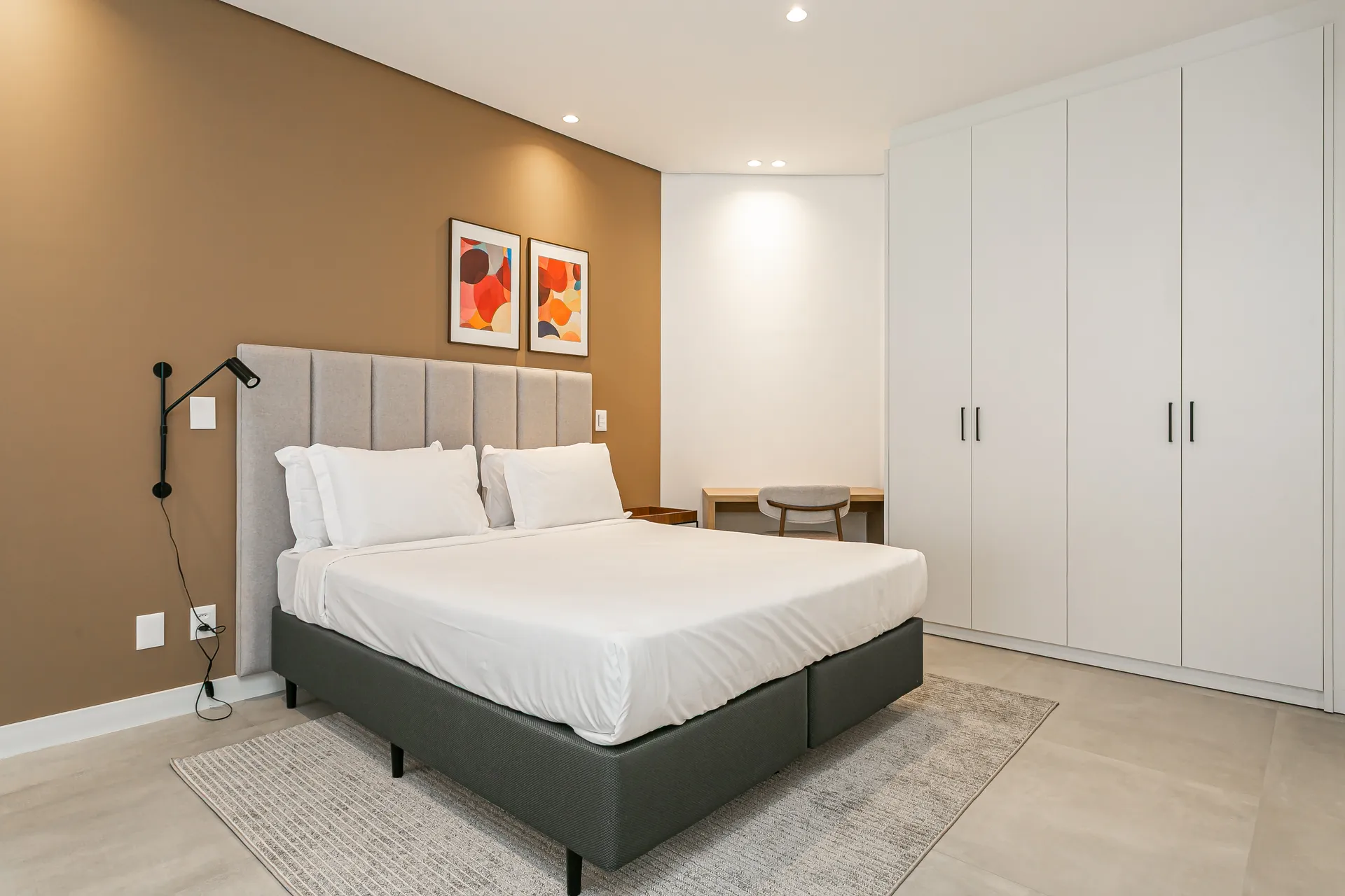 Furnished 81 m² loft with 1 bedroom and terrace — photo 3