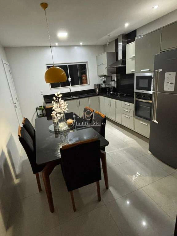 Casa mobiliada com 4 suítes e 6 banheiros, 300 m² — photo 2