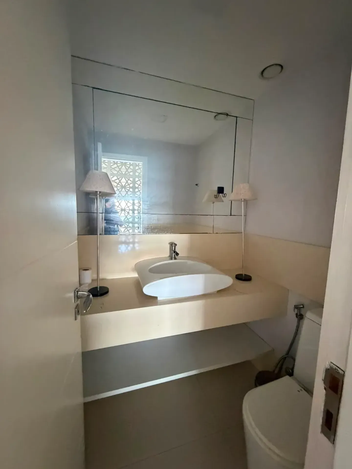 4-bedroom apartment with 5 bathrooms and 226 m² — photo 24