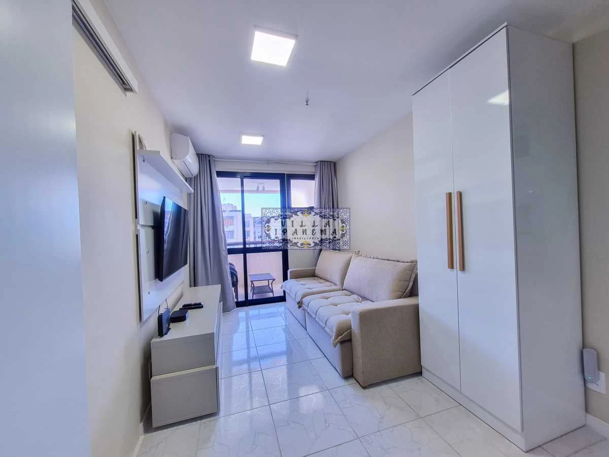 45 m² apartment with 1 en-suite bedroom and balcony — photo 26