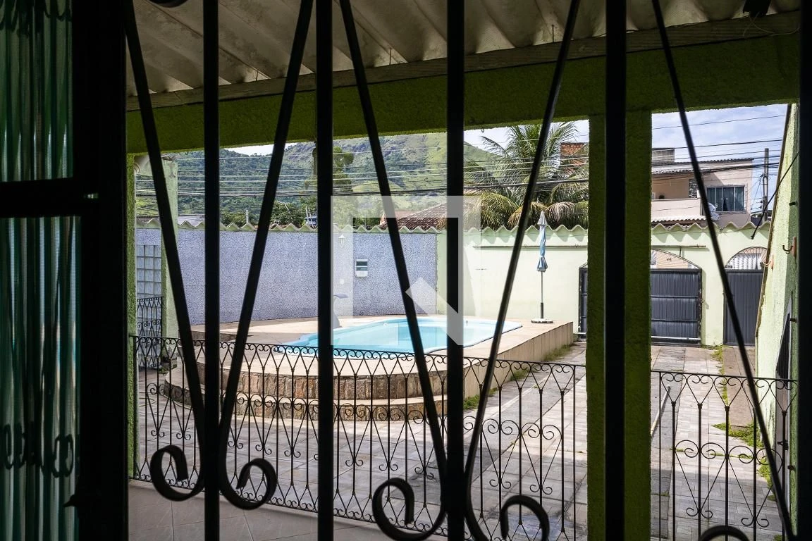 Casa com 5 quartos, jardim privativo e 4 vagas — photo 51