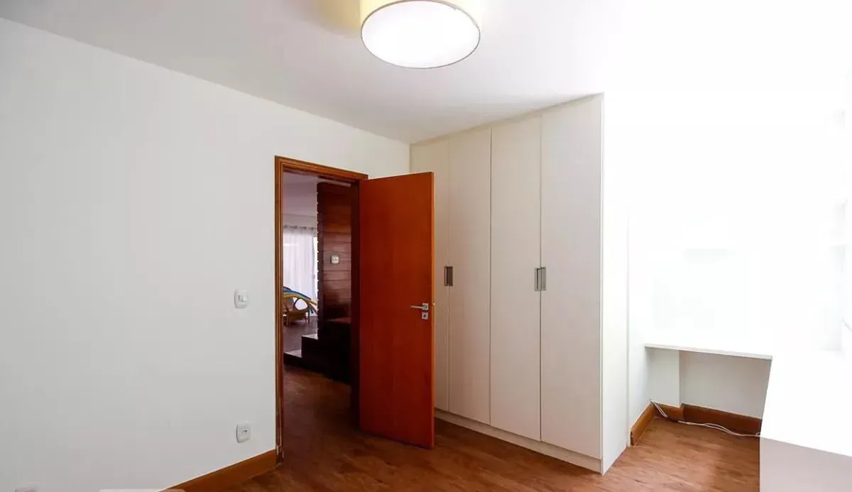 Casa tríplex 540 m² com 5 quartos e 11 banheiros — photo 31