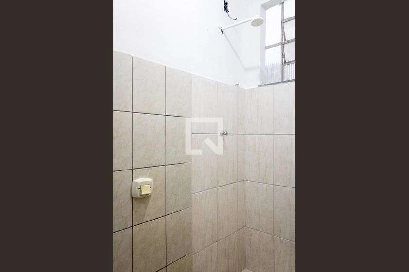 Apartamento sem mobília com 2 quartos e 53 m² — photo 4