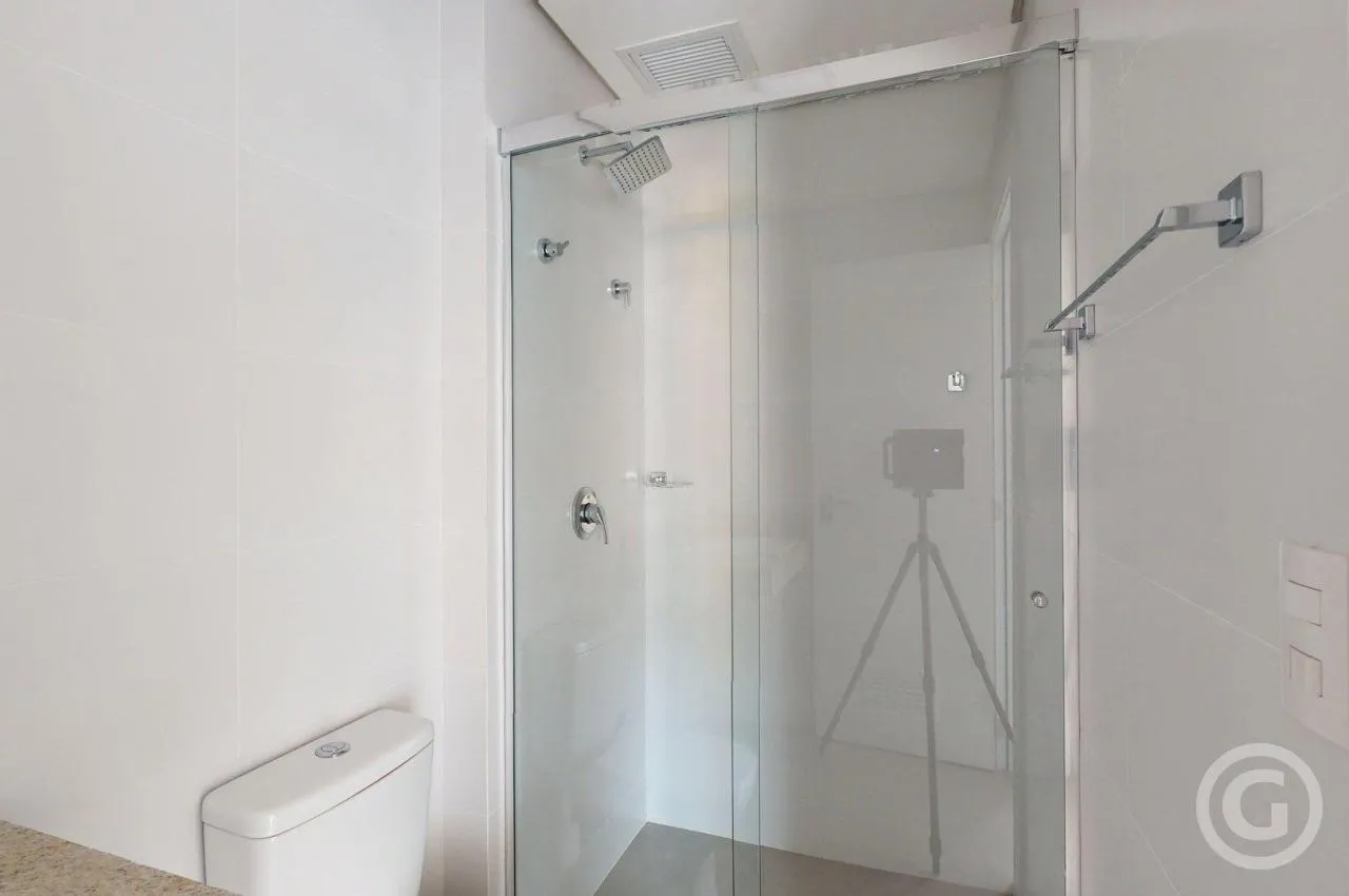 49 m² studio with open-plan kitchen and 1 parking spot