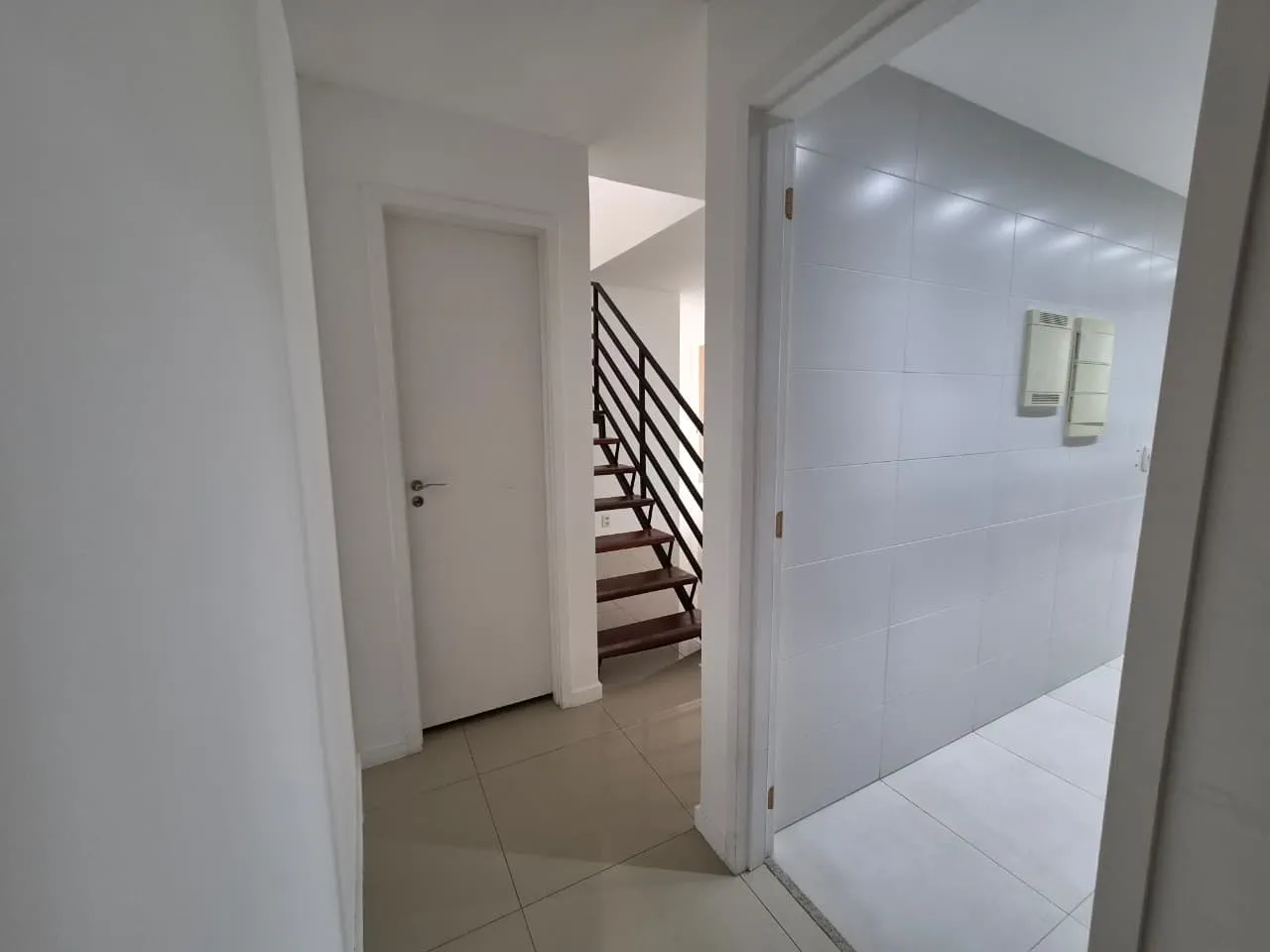 Apartment with 3 bedrooms and 3 bathrooms, balcony and terrace — photo 9