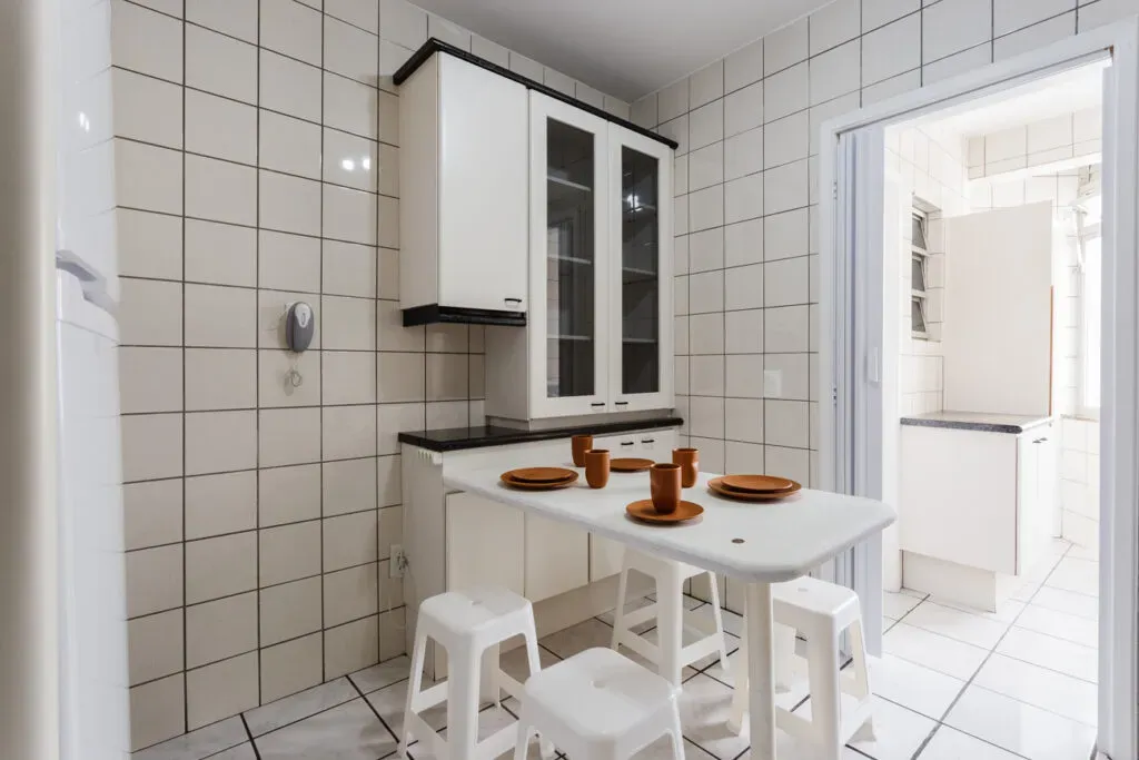 One-bedroom apartment with a home office in Florianópolis — photo 12