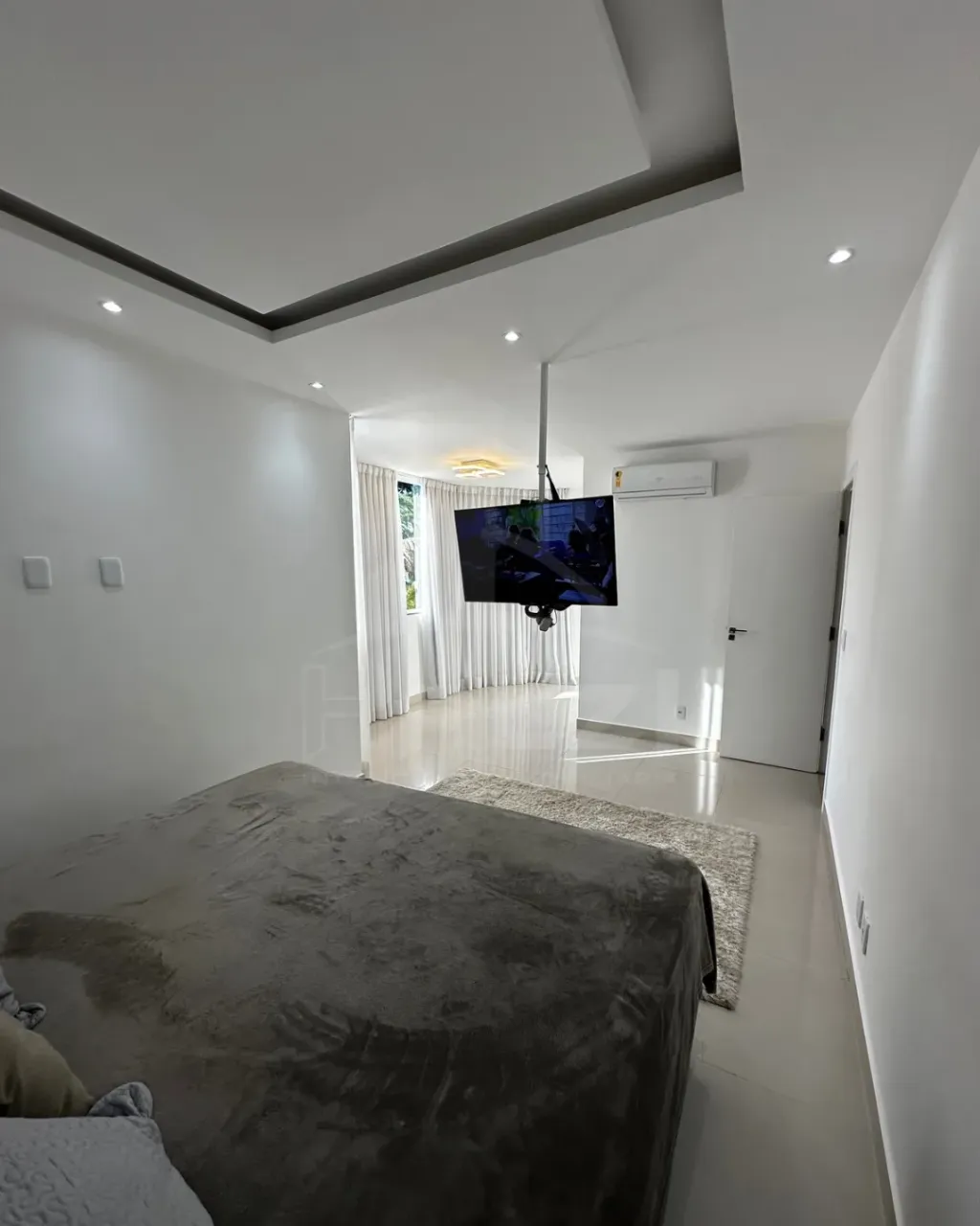 Furnished house with 4 bedrooms and 5 bathrooms — photo 18