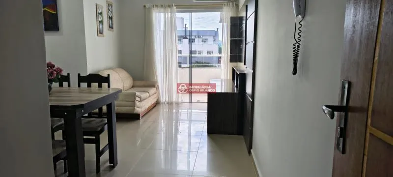 Apartamento amueblado de 2 dormitorios y 2 baños — photo 47