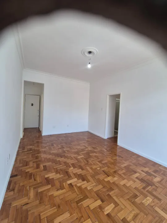 80 m² apartment with 3 bedrooms, 2 bathrooms — photo 14