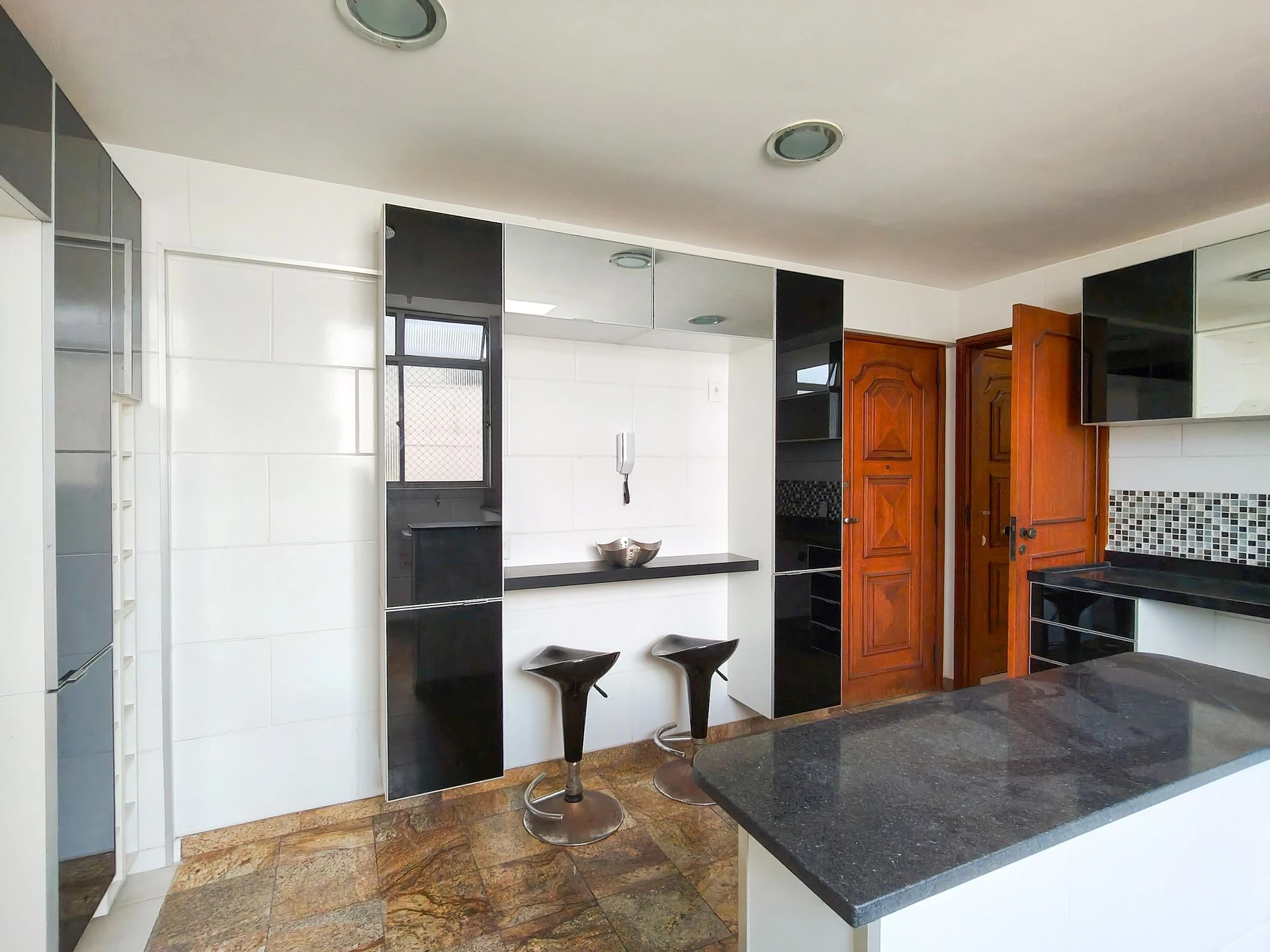 Apartamento para alugar com 3 quartos e área de trabalho — photo 14