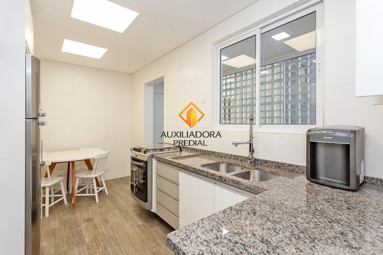 Apartamento mobiliado com cozinha a gás e 3 quartos — photo 3