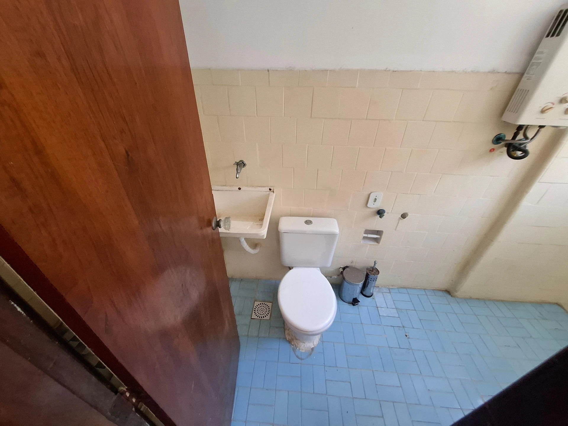 Apartamento, 30 m², com piso de madeira ou laminado — photo 5