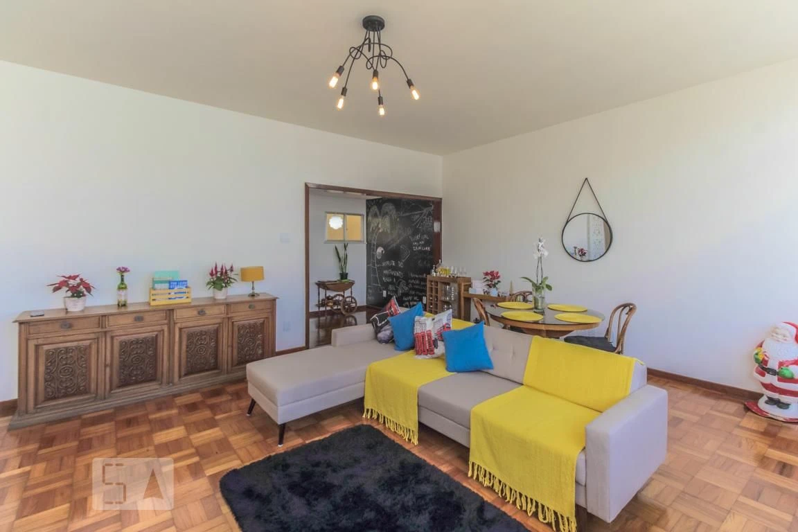 Furnished 4-bedroom apartment with 3 bathrooms — photo 31