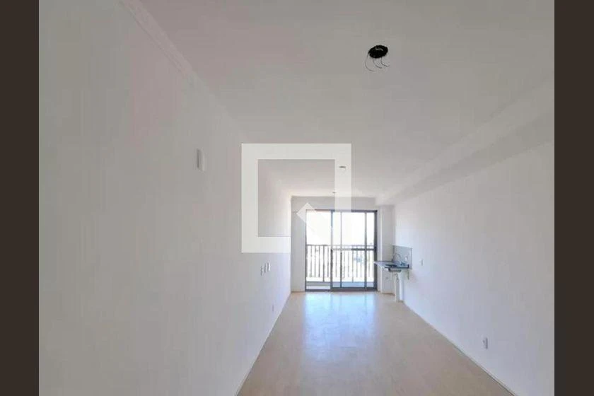 1-bedroom apartment with balcony and 38 m² — photo 21
