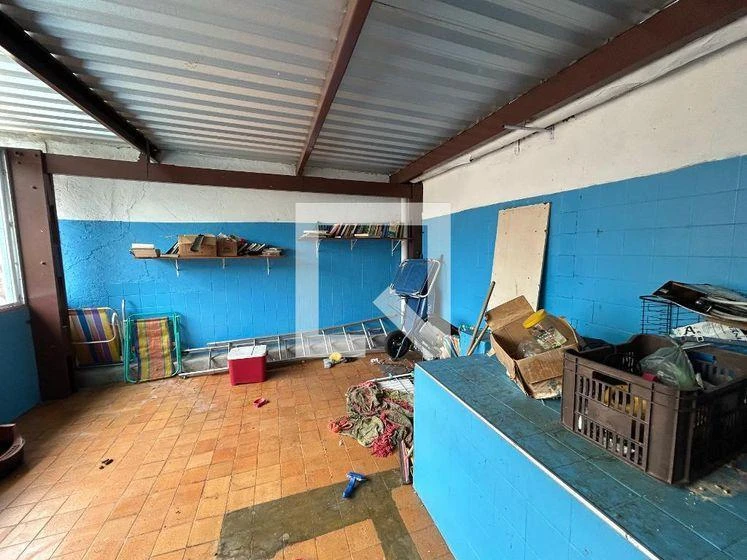 270 m² house with a glass-enclosed balcony and a dryer — photo 49
