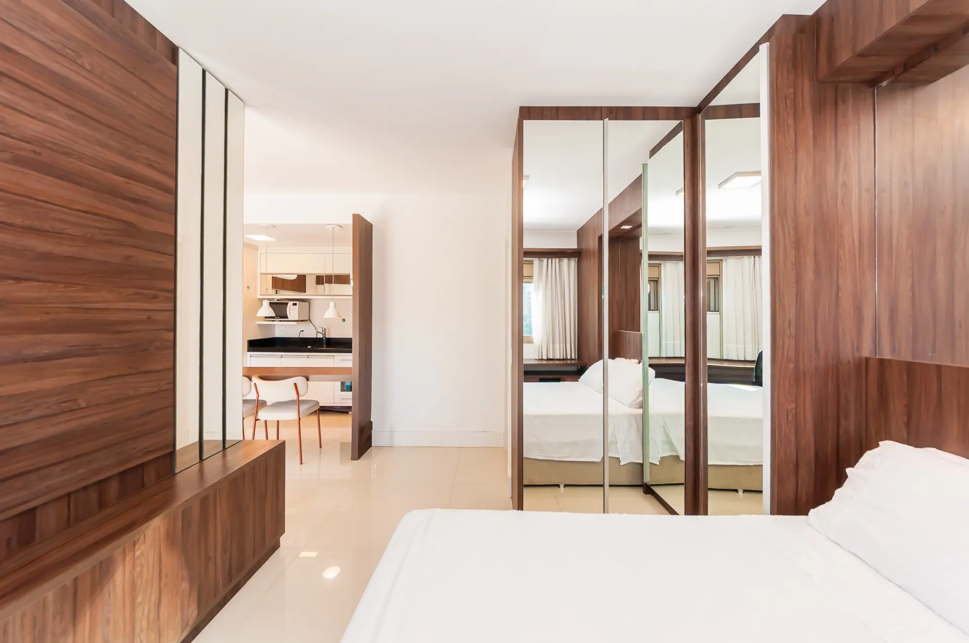 Apartamento mobiliado de 70 m² com 1 quarto e varanda — photo 19