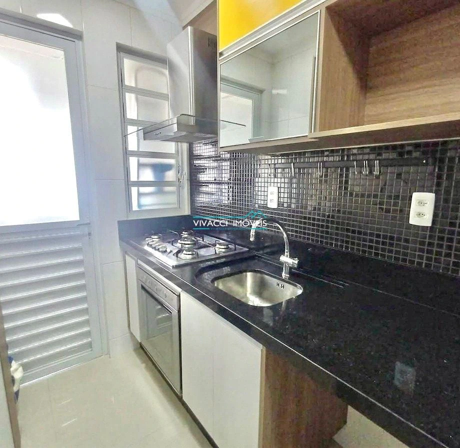 2-bedroom apartment with a grill on the balcony — photo 2