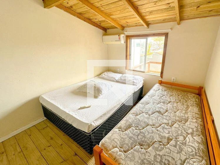 4-bedroom house with a washing machine — photo 26