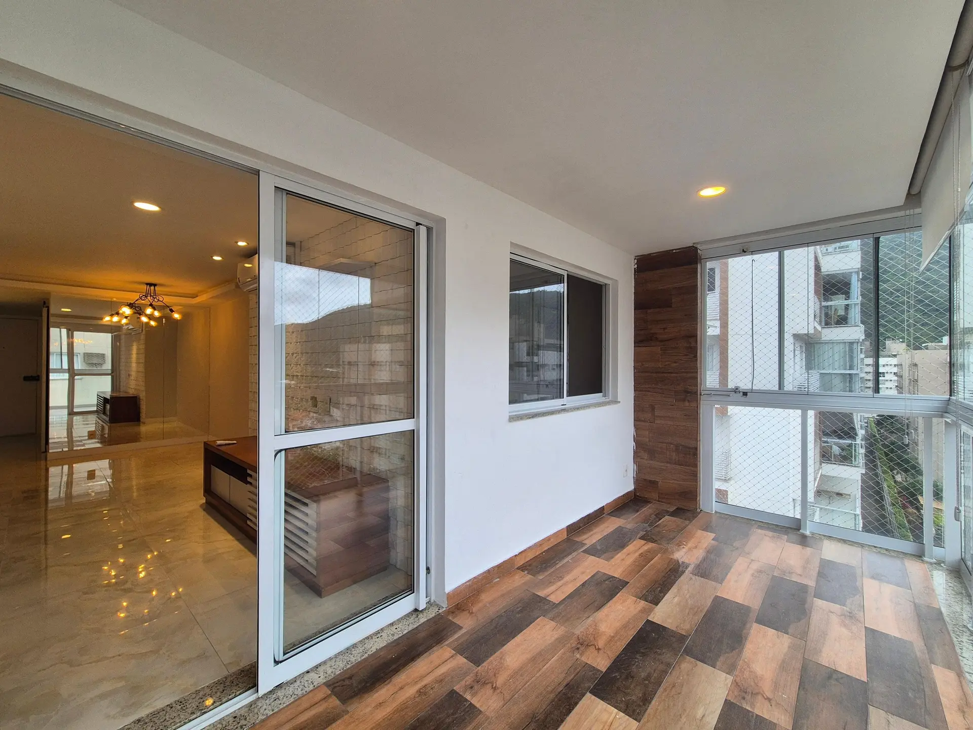 Apartamento de 2 quartos com closet — photo 10