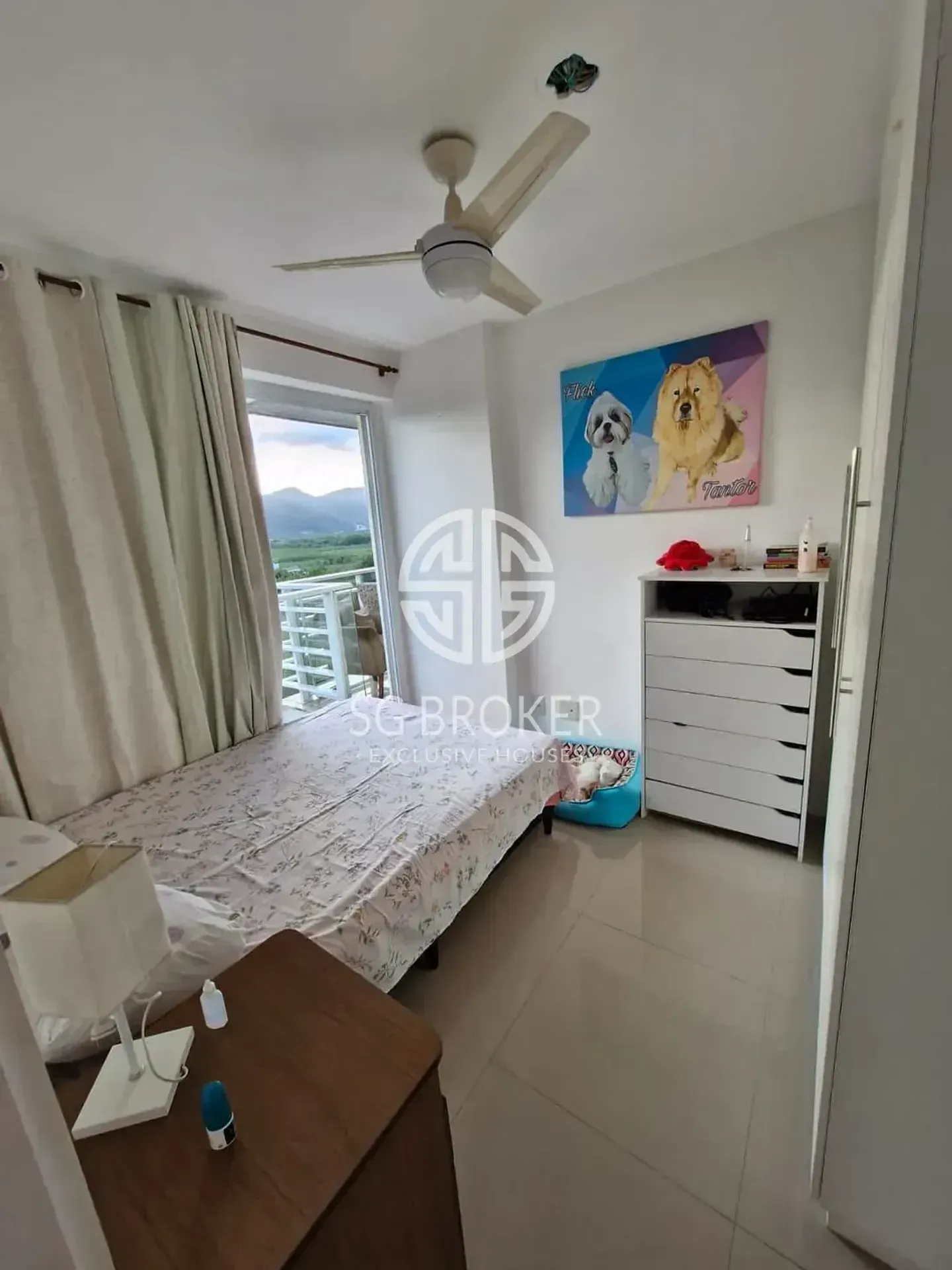 Glass-enclosed balcony in a 3-bedroom apartment, 91 m² — photo 11