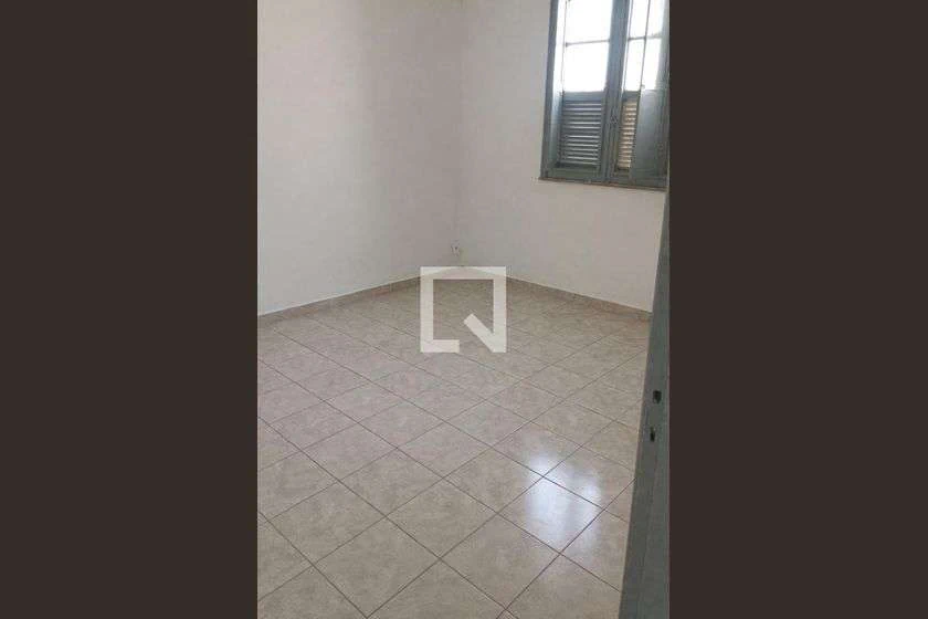House with 4 bedrooms, 2 bathrooms and 90 m² — photo 9