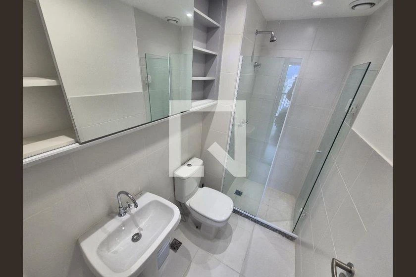 Furnished 75 m² apartment with 2 bedrooms — photo 35