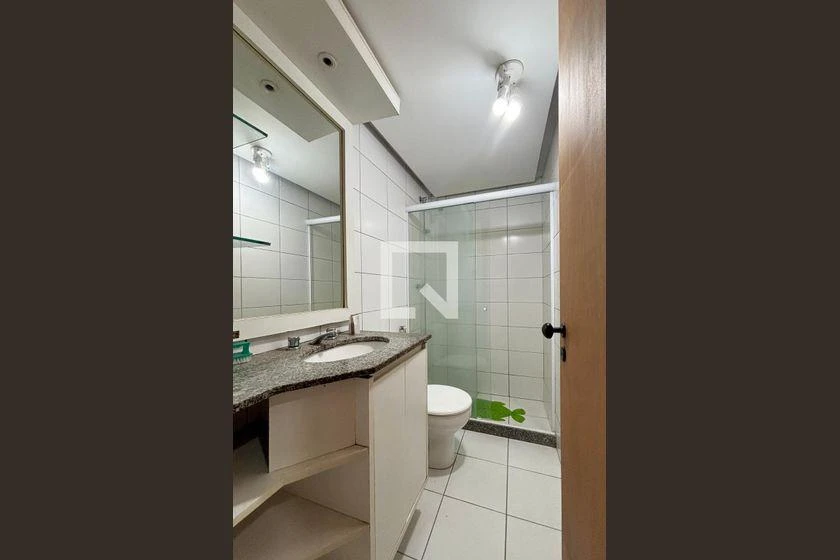 111 m² rental apartment with 3 bedrooms and 2 parking spots — photo 36