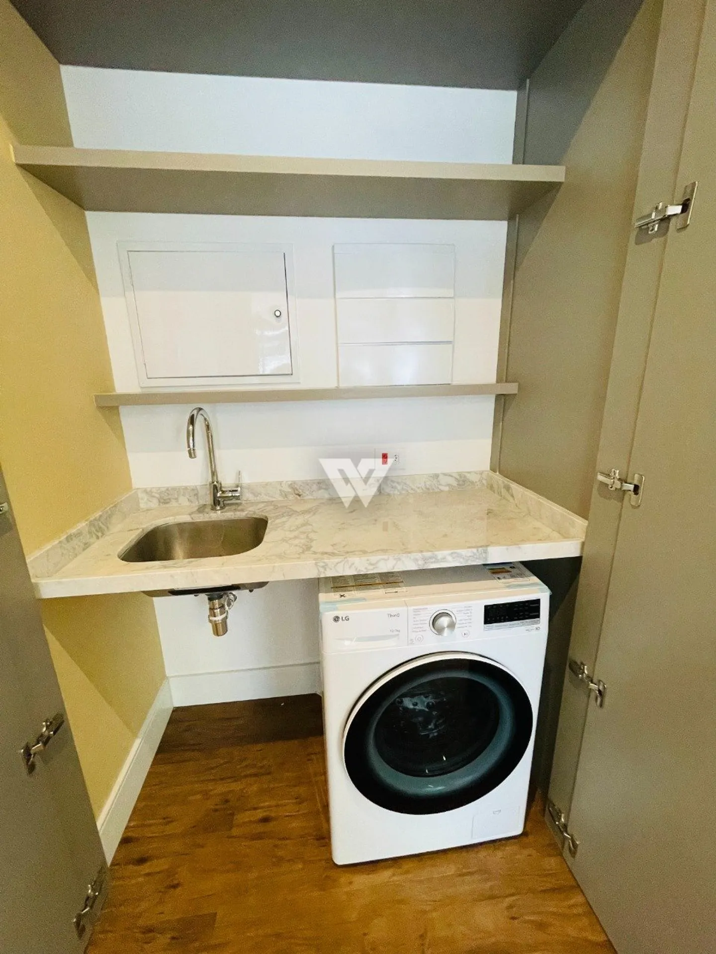 Furnished apartment, 49 m², with a washing machine — photo 37