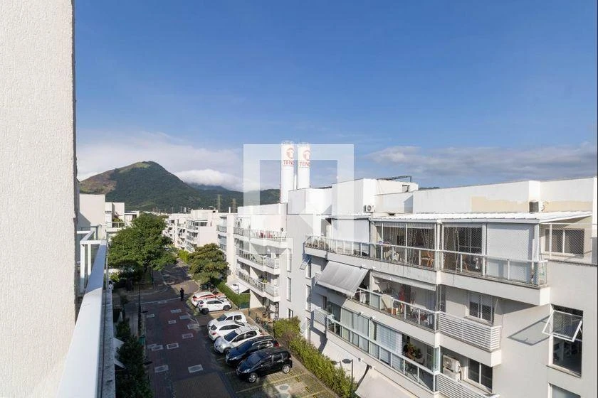 Rental apartment with 3 bedrooms and a balcony — photo 50