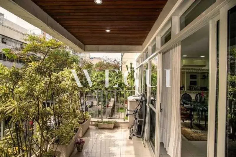 Furnished apartment with 3 bedrooms and a balcony — photo 4