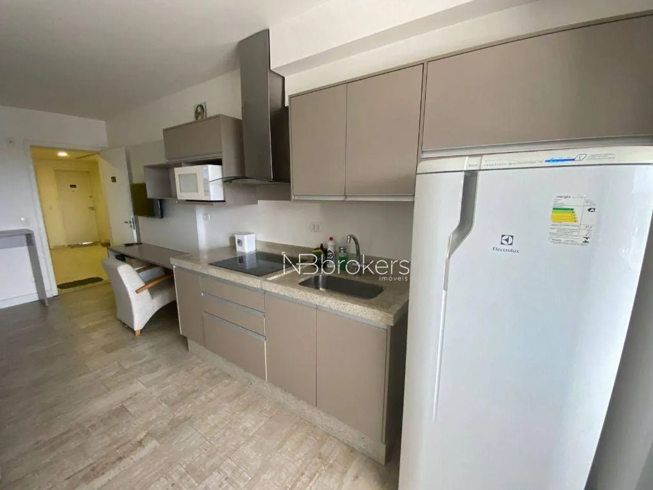 Furnished 59 m² apartment with 1 bedroom and balcony — photo 17