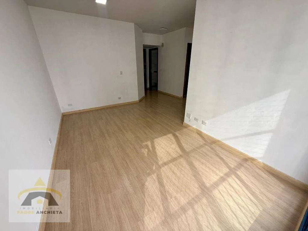 Apartamento de 3 dormitorios con balcón — photo 4
